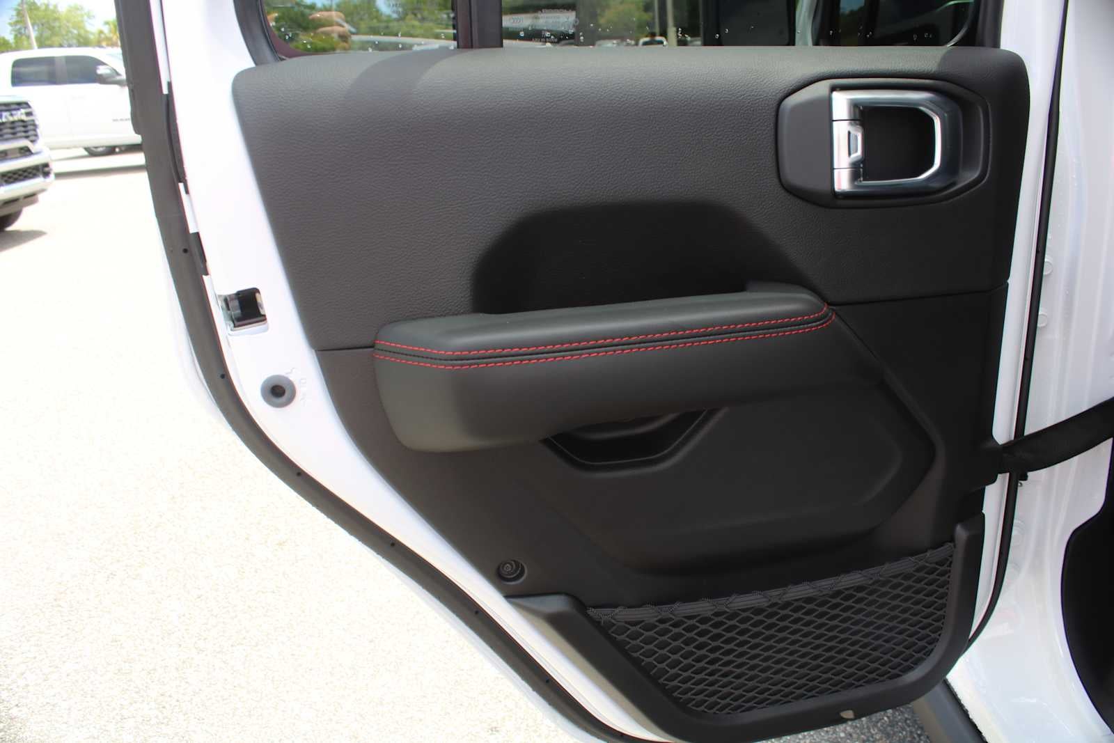 2026 Jeep Gladiator Shadow Ops