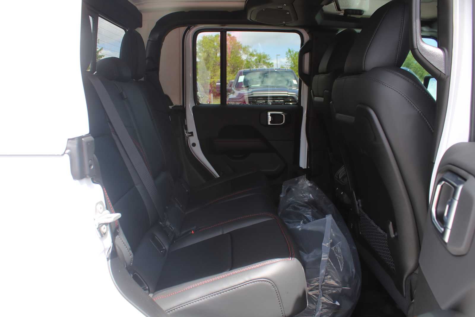 2026 Jeep Gladiator Shadow Ops