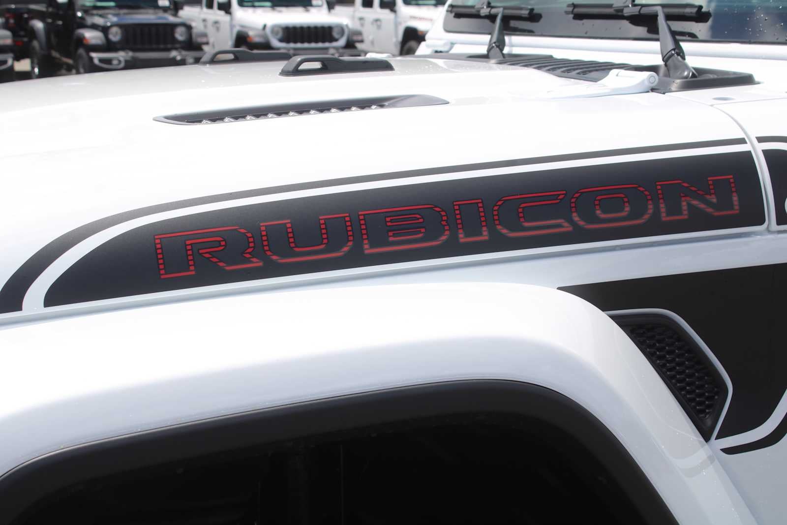 2026 Jeep Gladiator Shadow Ops