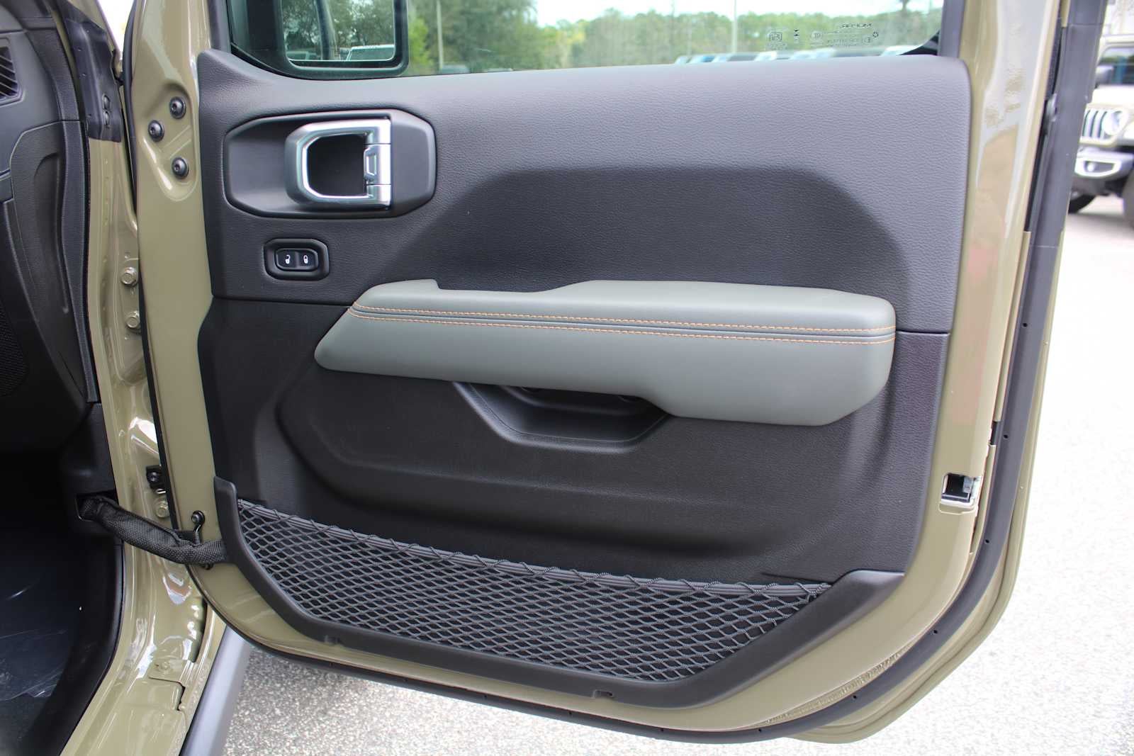 2026 Jeep Gladiator GLADIATOR MOJAVE X 4X4