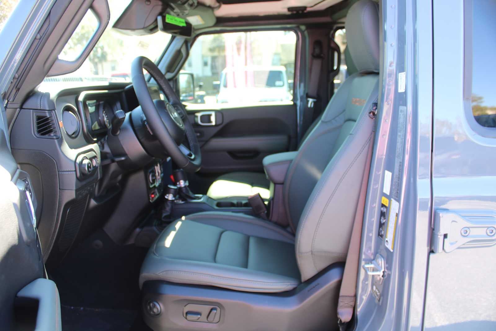 2026 Jeep Gladiator GLADIATOR MOJAVE X 4X4