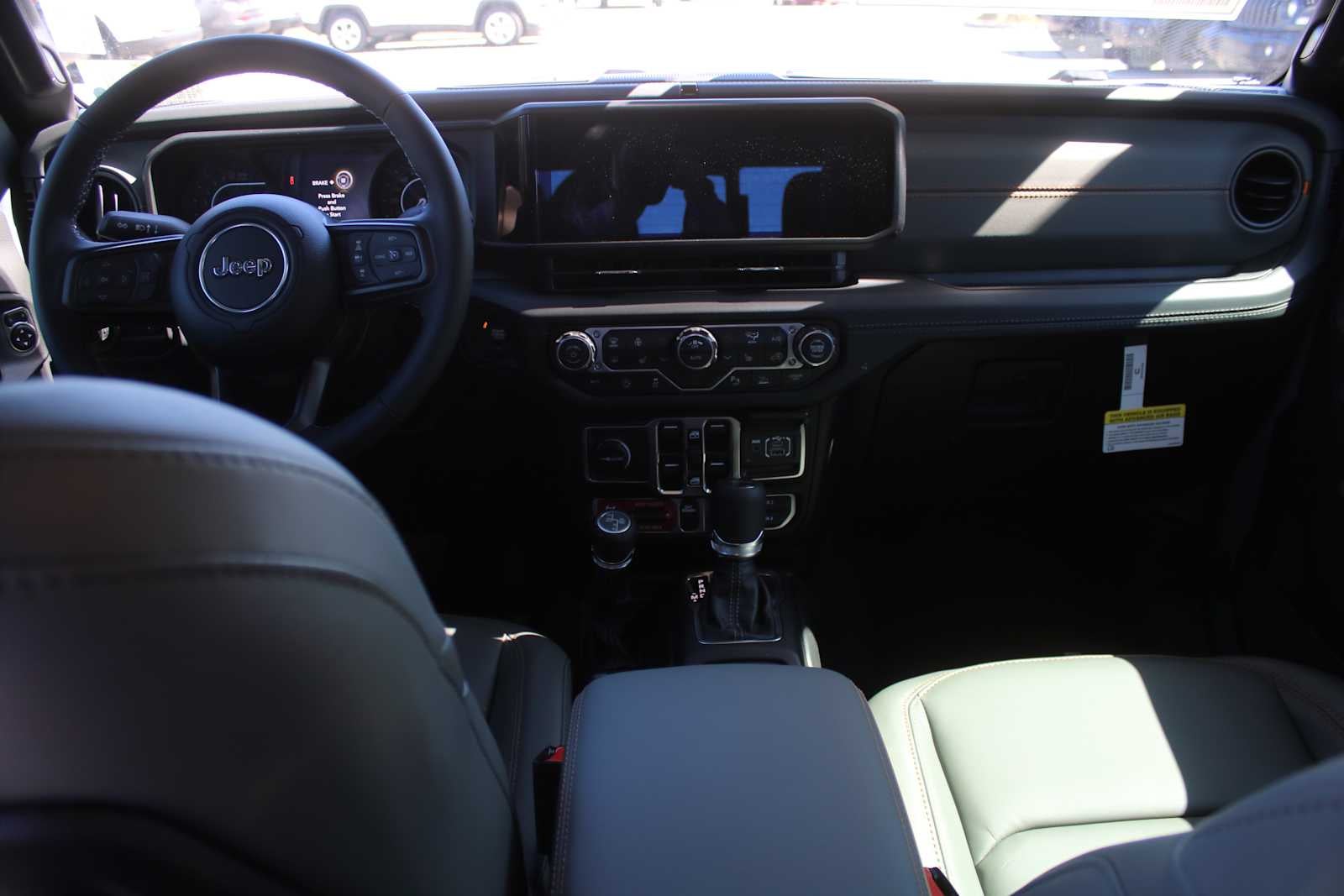 2026 Jeep Gladiator GLADIATOR MOJAVE X 4X4