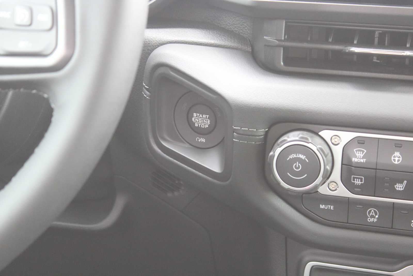 2026 Jeep Gladiator Mojave X