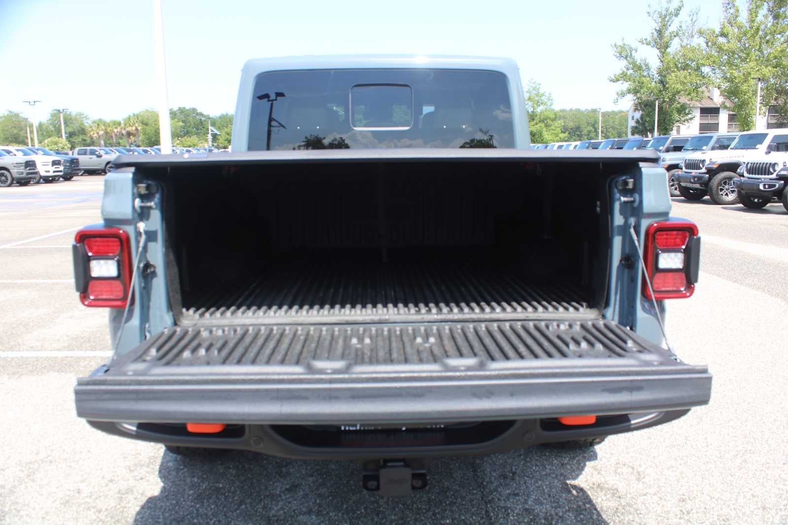 2025 Jeep Gladiator Mojave X