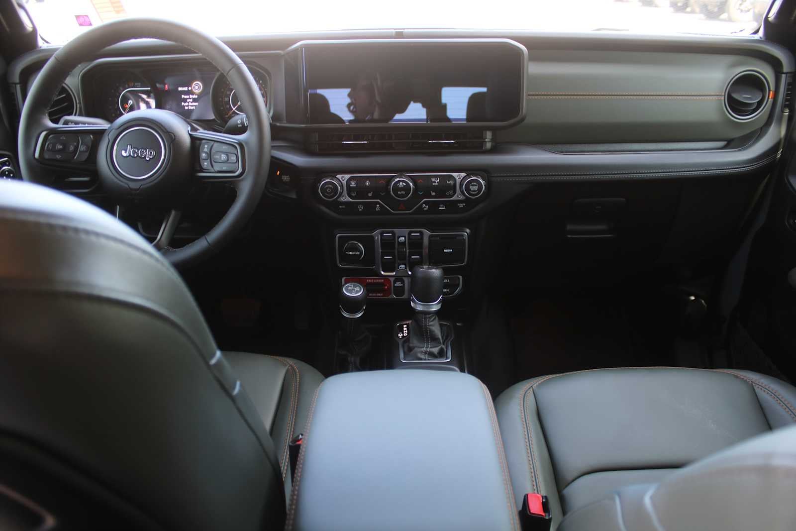 2025 Jeep Gladiator Mojave X
