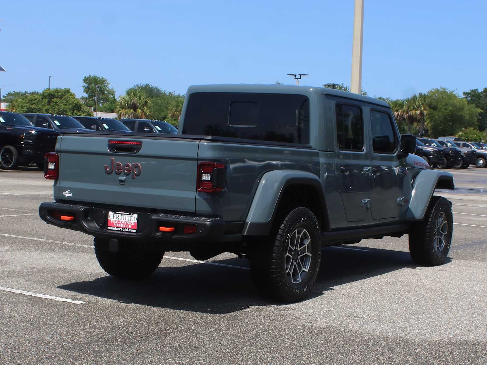 2025 Jeep Gladiator Mojave X