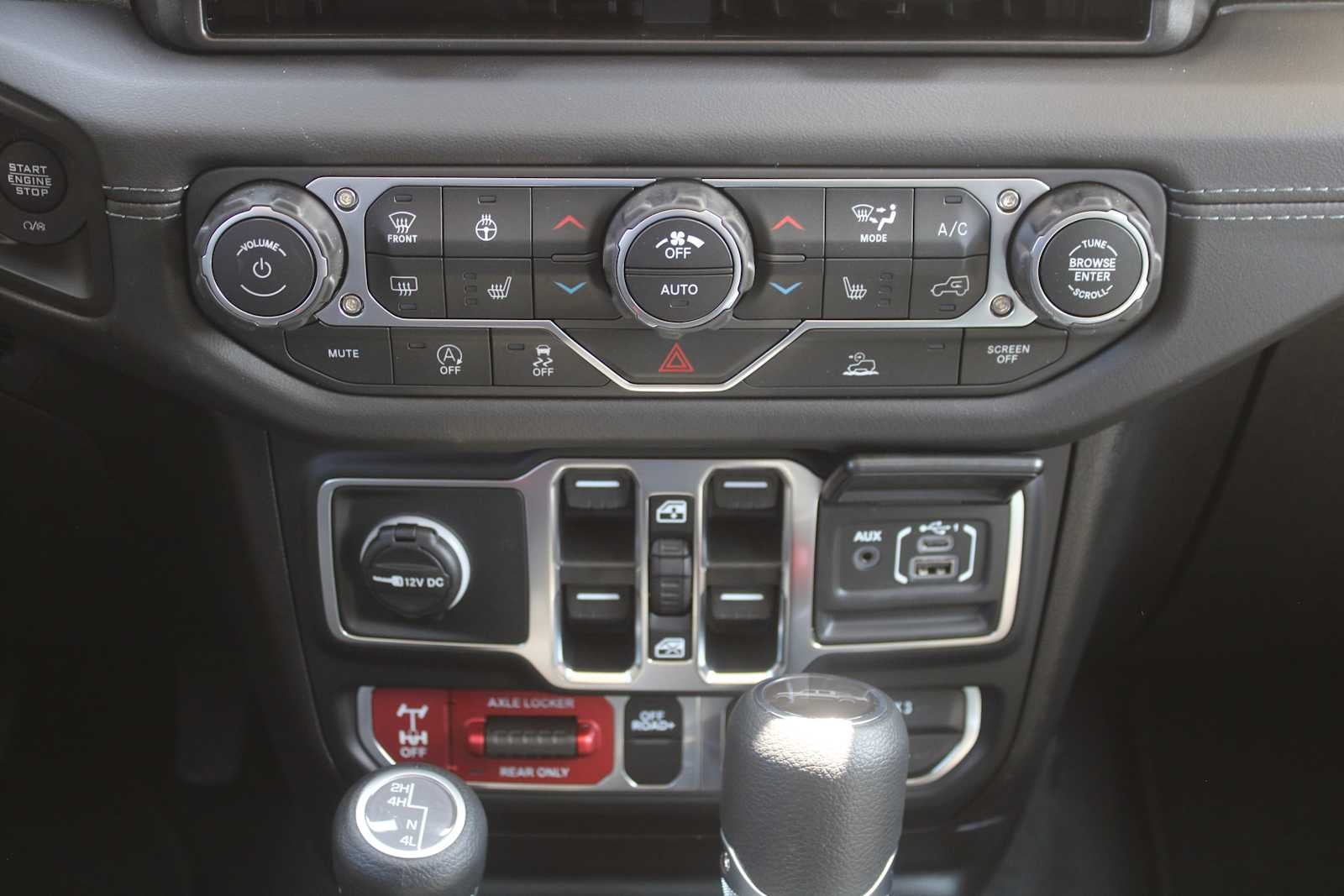 2026 Jeep Gladiator Mojave