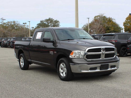 2020 RAM 1500 Classic SLT Crew Cab 4x2 6'4' Box