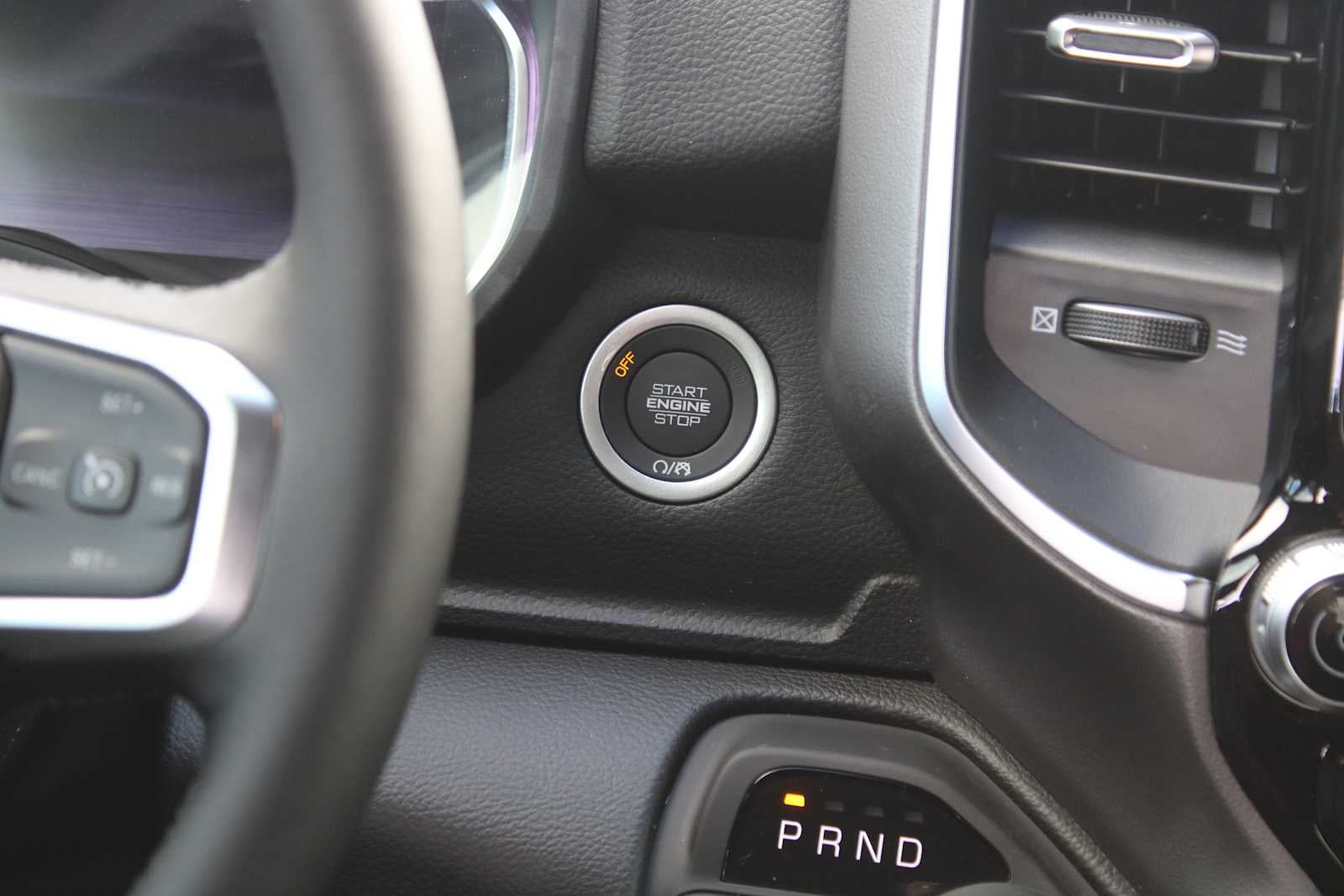 2026 RAM Ram 1500 RAM 1500 BIG HORN CREW CAB 4X2 5'7' BOX