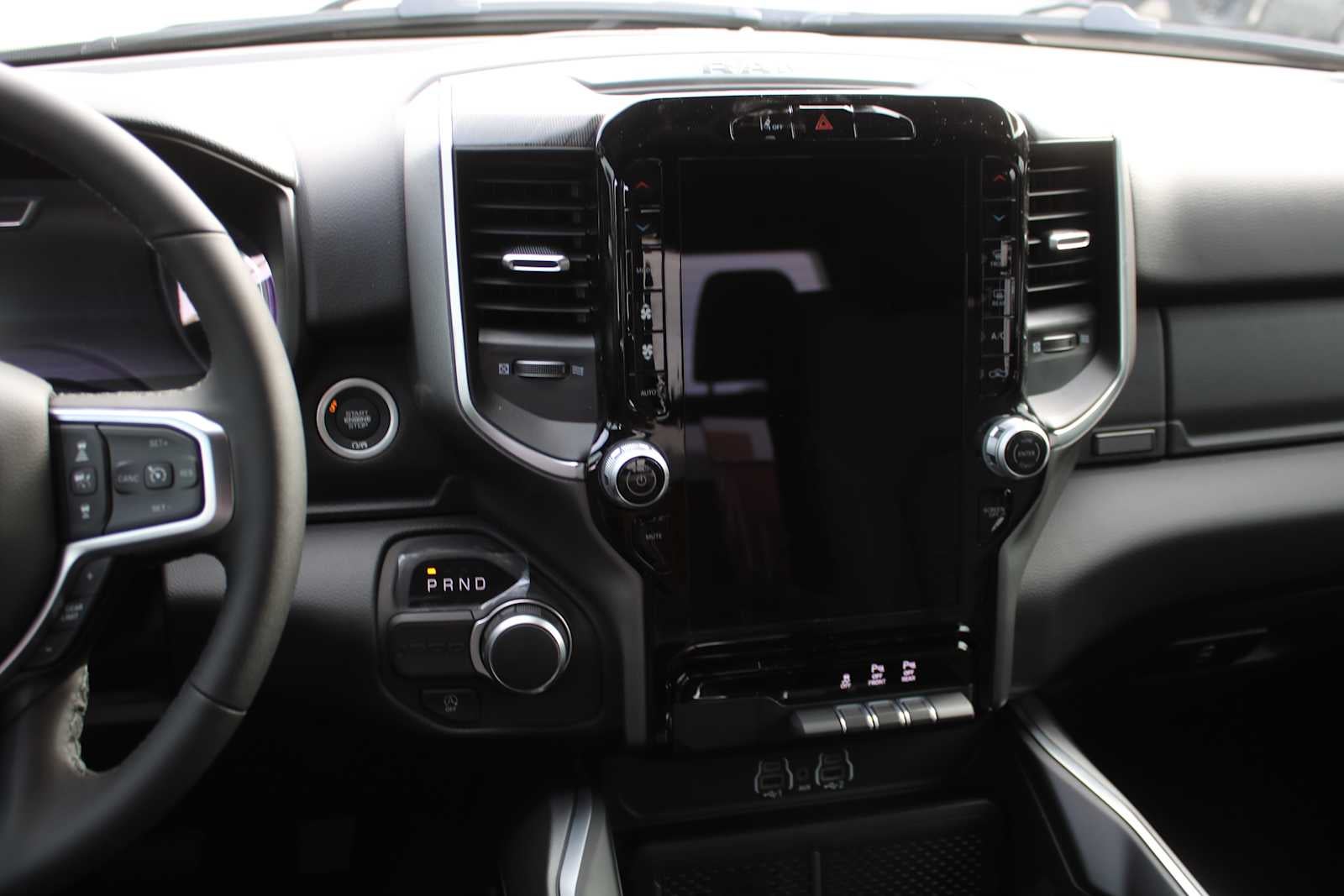 2026 RAM Ram 1500 RAM 1500 BIG HORN CREW CAB 4X2 5'7' BOX