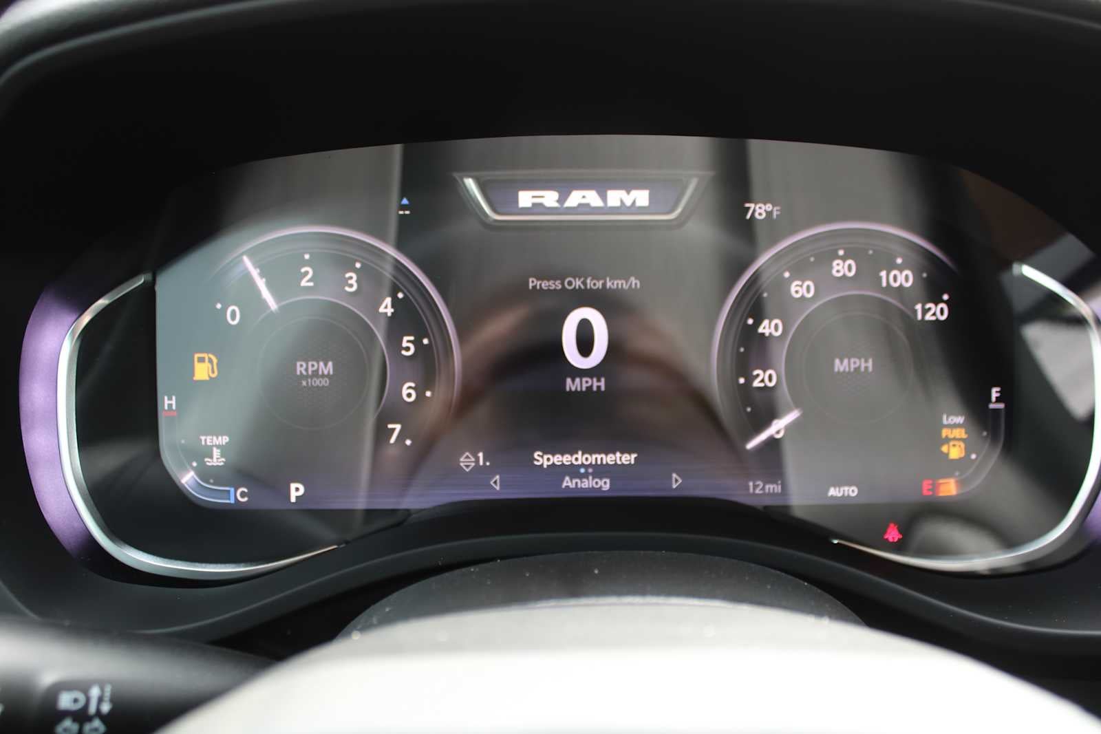 2026 RAM Ram 1500 RAM 1500 BIG HORN CREW CAB 4X2 5'7' BOX