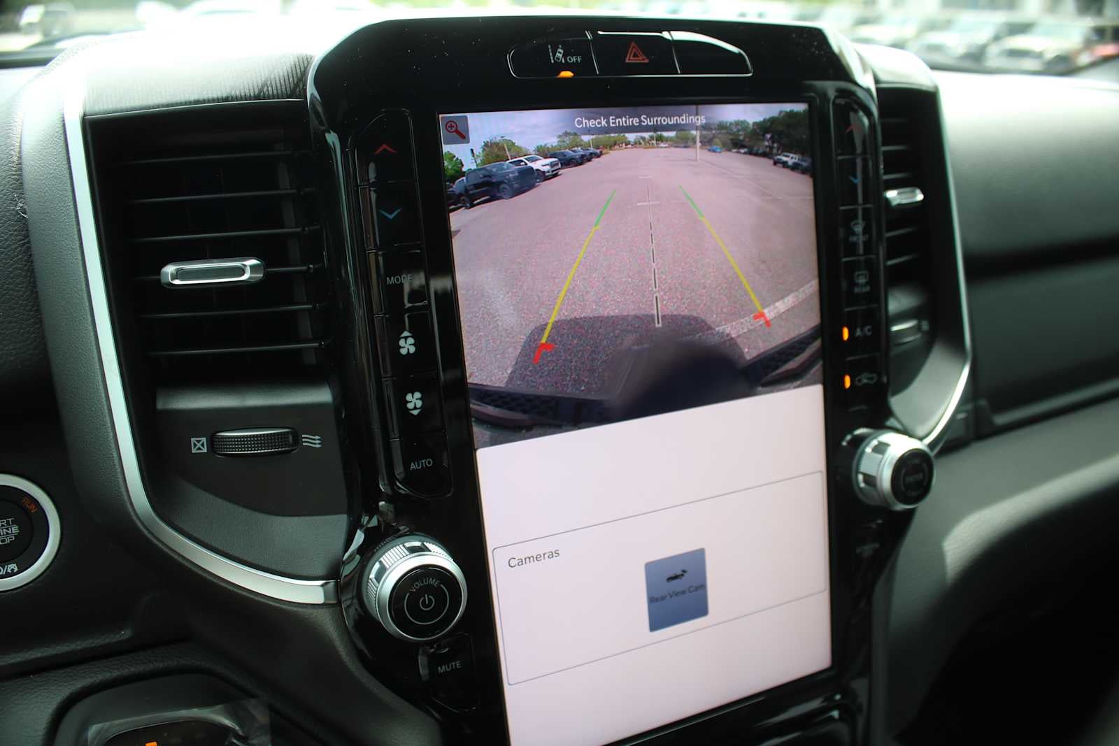 2026 RAM Ram 1500 RAM 1500 BIG HORN CREW CAB 4X2 5'7' BOX