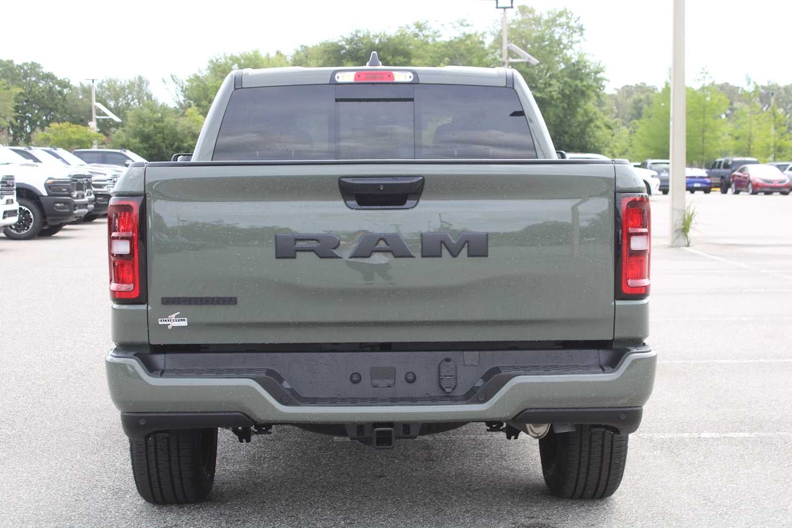 2026 RAM Ram 1500 RAM 1500 BIG HORN CREW CAB 4X2 5'7' BOX