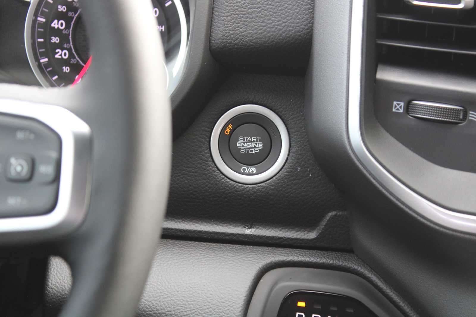 2026 RAM Ram 1500 RAM 1500 BIG HORN CREW CAB 4X2 5'7' BOX