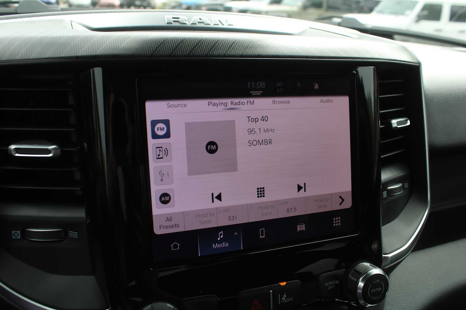 2026 RAM Ram 1500 RAM 1500 BIG HORN CREW CAB 4X2 5'7' BOX