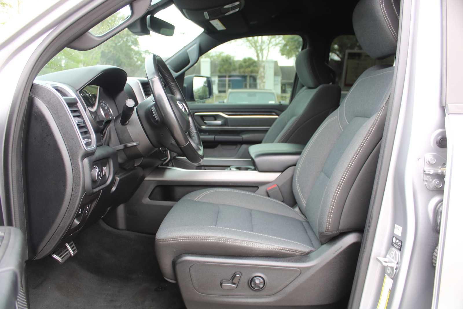 2021 RAM 1500 Big Horn Crew Cab 4x2 5'7' Box