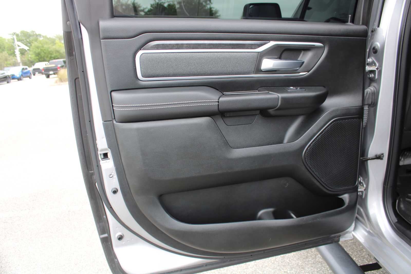 2021 RAM 1500 Big Horn Crew Cab 4x2 5'7' Box