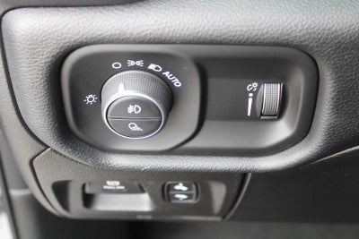 2021 RAM 1500 Big Horn Crew Cab 4x2 5'7' Box