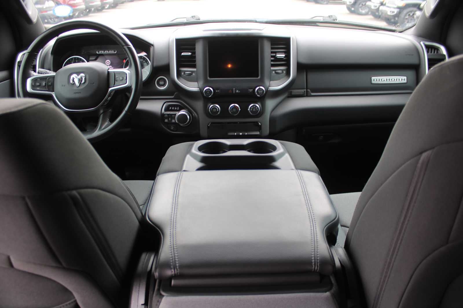 2022 RAM 1500 Big Horn Crew Cab 4x4 5'7' Box