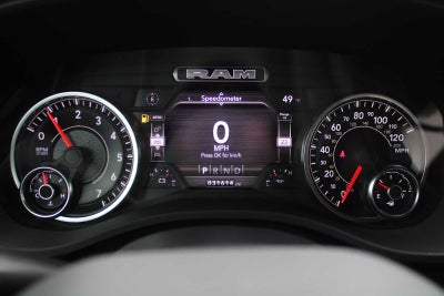 2022 RAM 1500 Big Horn Crew Cab 4x4 5'7' Box