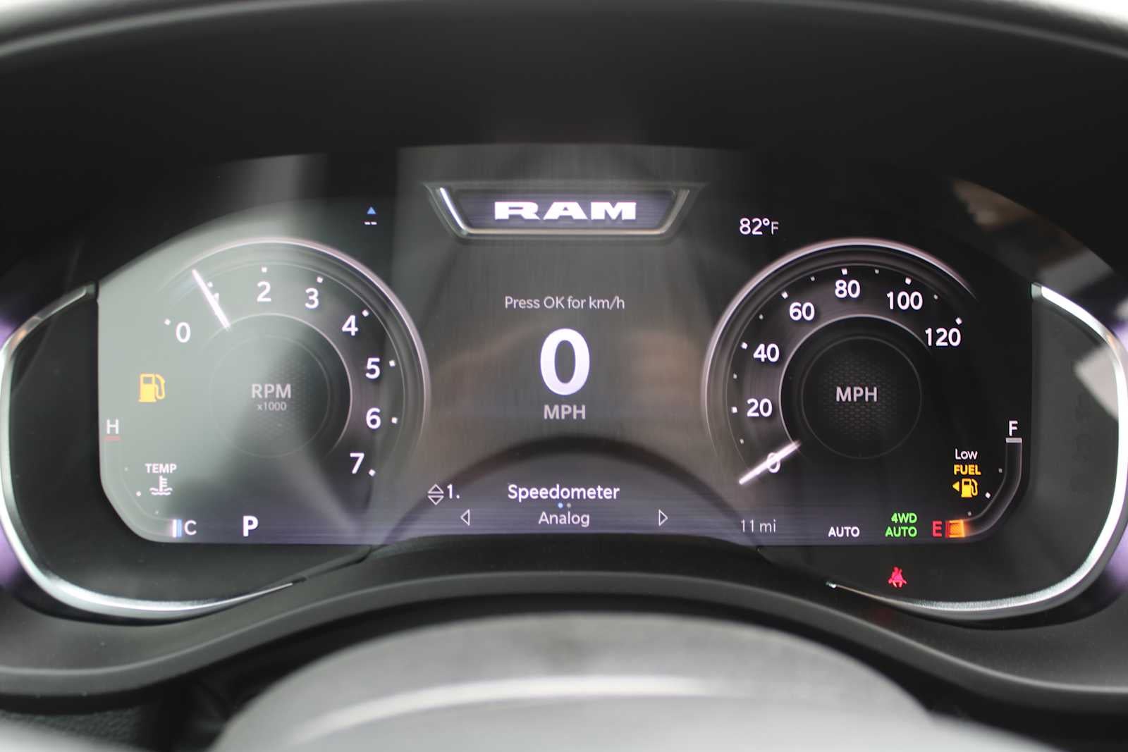 2026 RAM Ram 1500 RAM 1500 BIG HORN CREW CAB 4X4 5'7' BOX