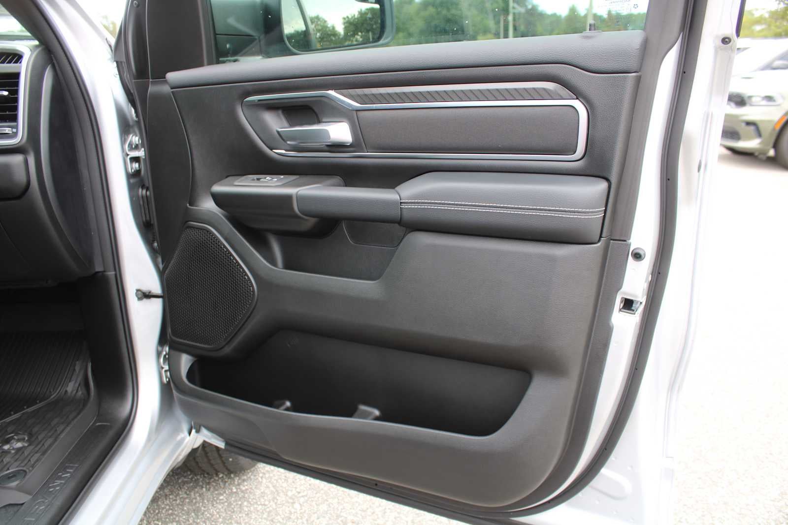 2027 RAM 1500 Big Horn
