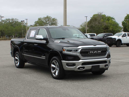 2022 RAM 1500 Limited Crew Cab 4x4 5'7' Box