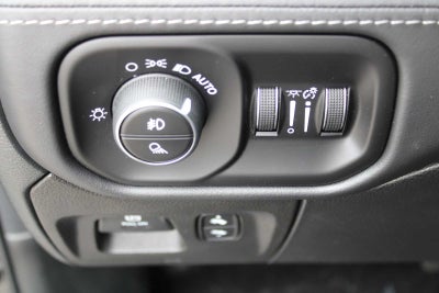 2022 RAM 1500 Limited Crew Cab 4x4 5'7' Box