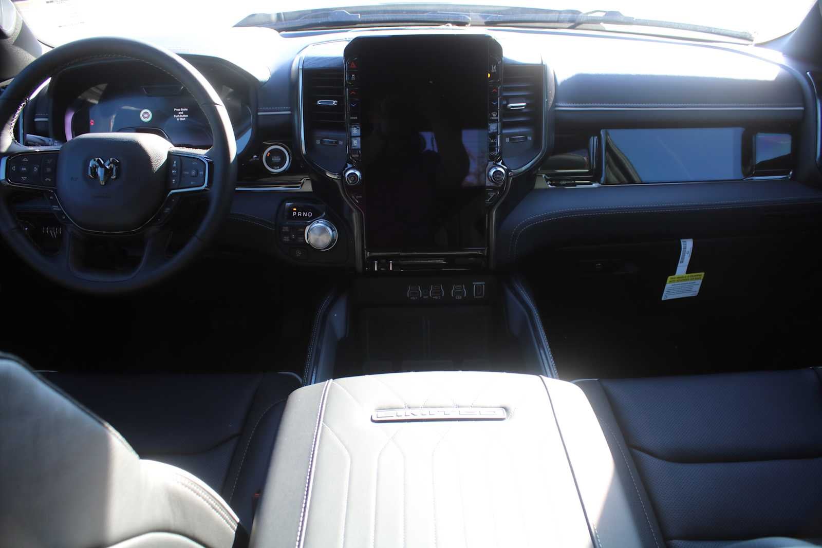 2026 RAM Ram 1500 RAM 1500 LIMITED CREW CAB 4X4 5'7' BOX