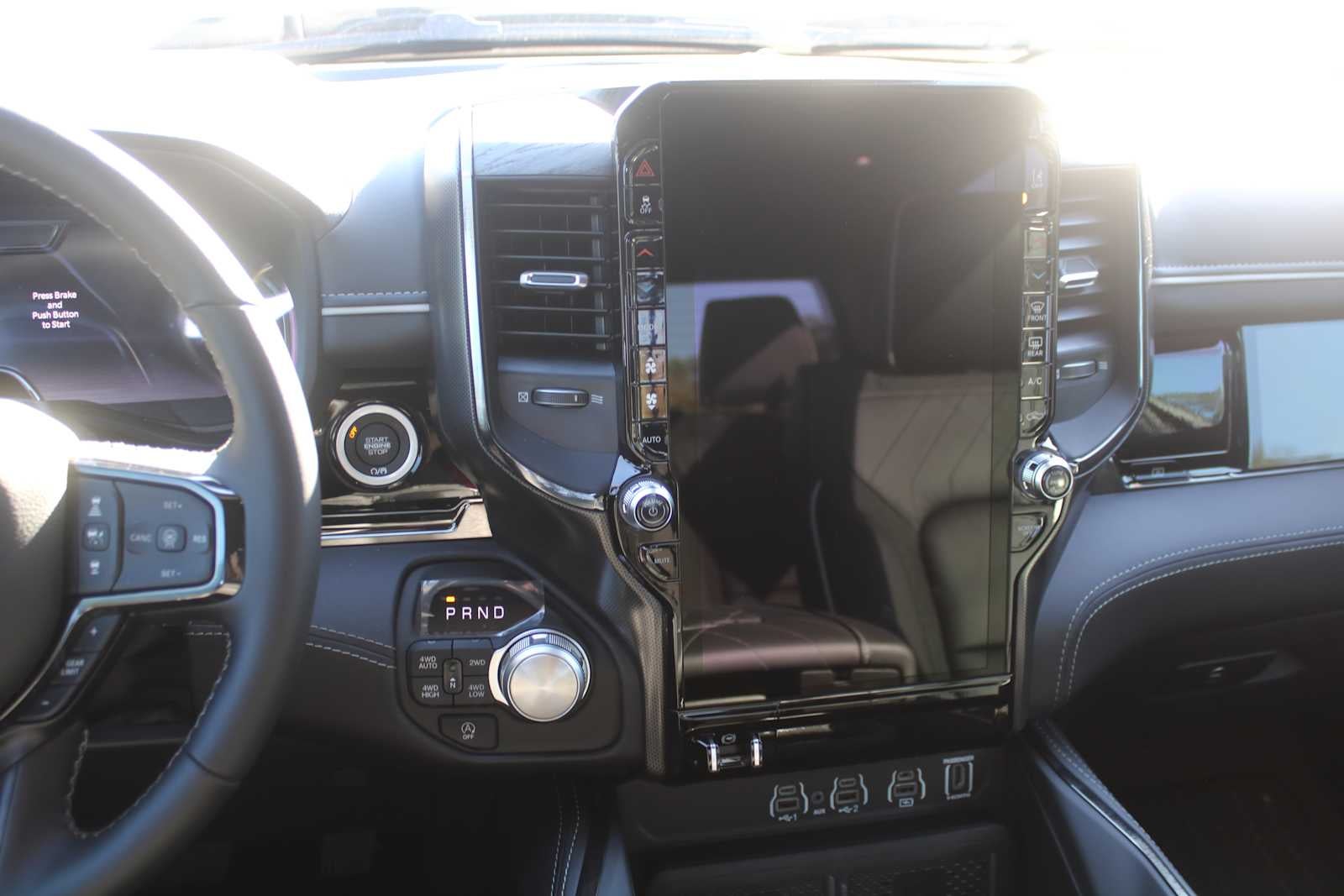 2026 RAM Ram 1500 RAM 1500 LIMITED CREW CAB 4X4 5'7' BOX