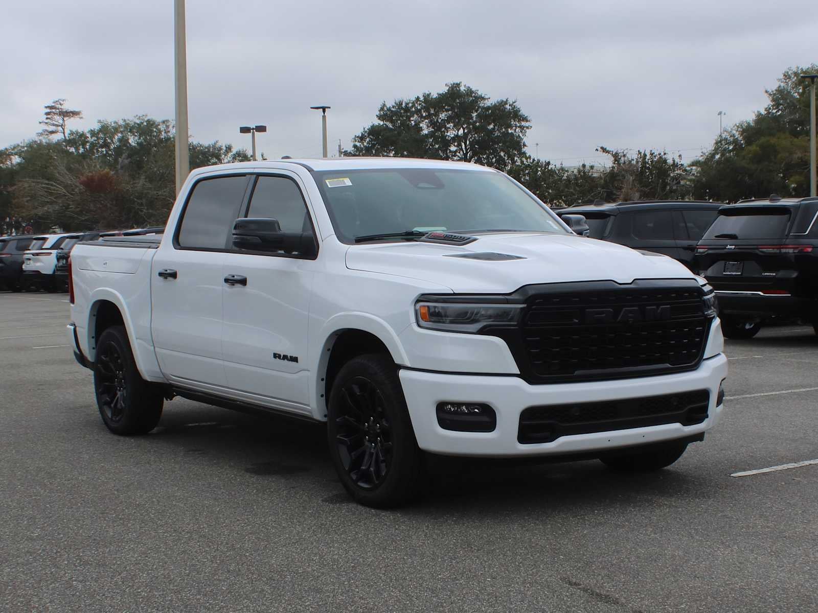 2026 RAM Ram 1500 RAM 1500 LIMITED CREW CAB 4X4 5'7' BOX