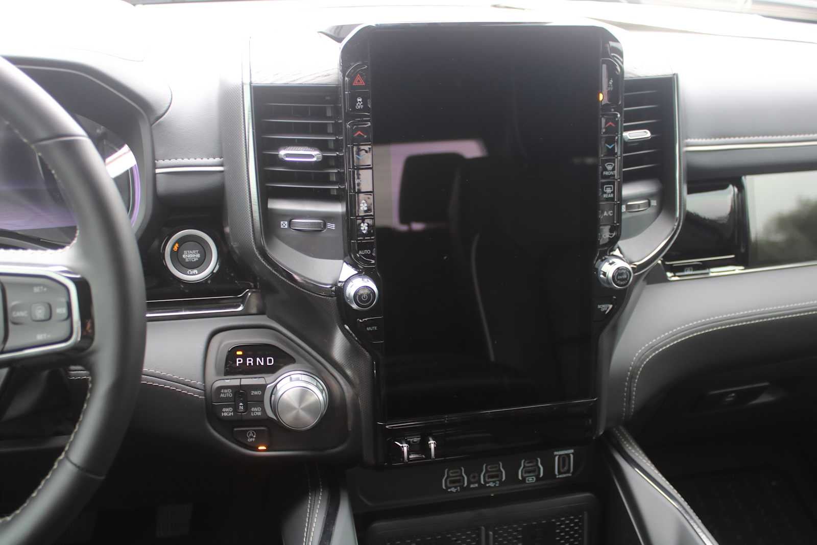 2026 RAM Ram 1500 RAM 1500 LIMITED CREW CAB 4X4 5'7' BOX