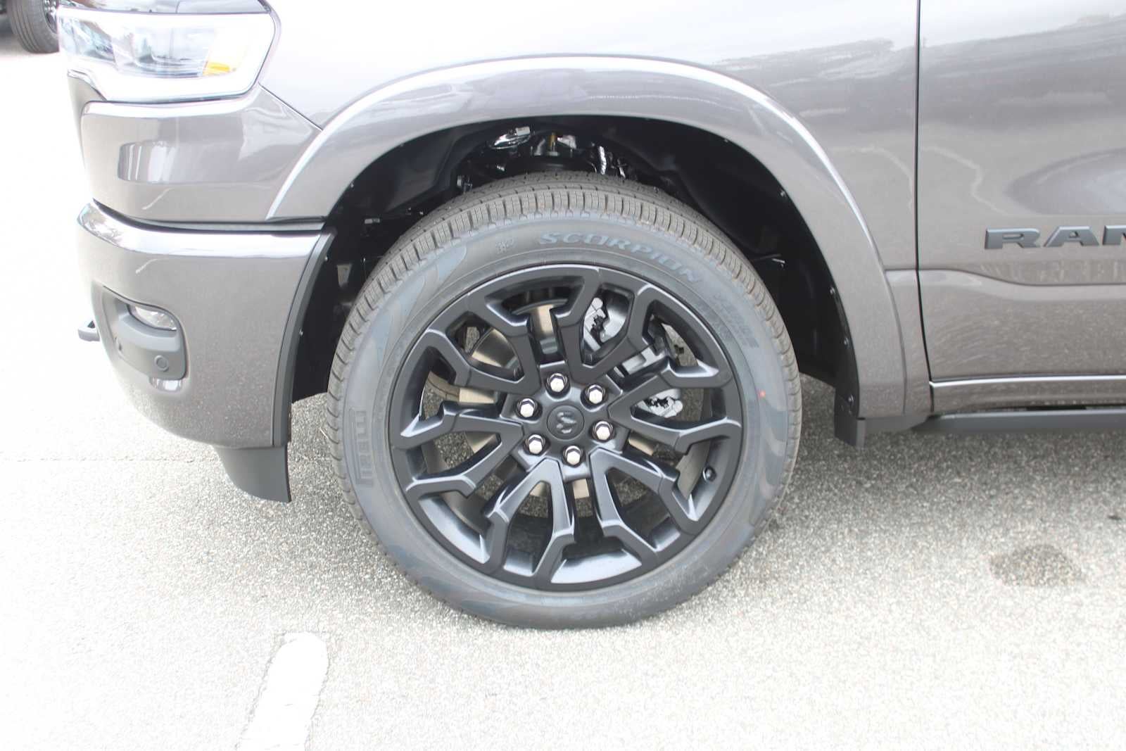 2026 RAM Ram 1500 RAM 1500 LIMITED CREW CAB 4X4 5'7' BOX