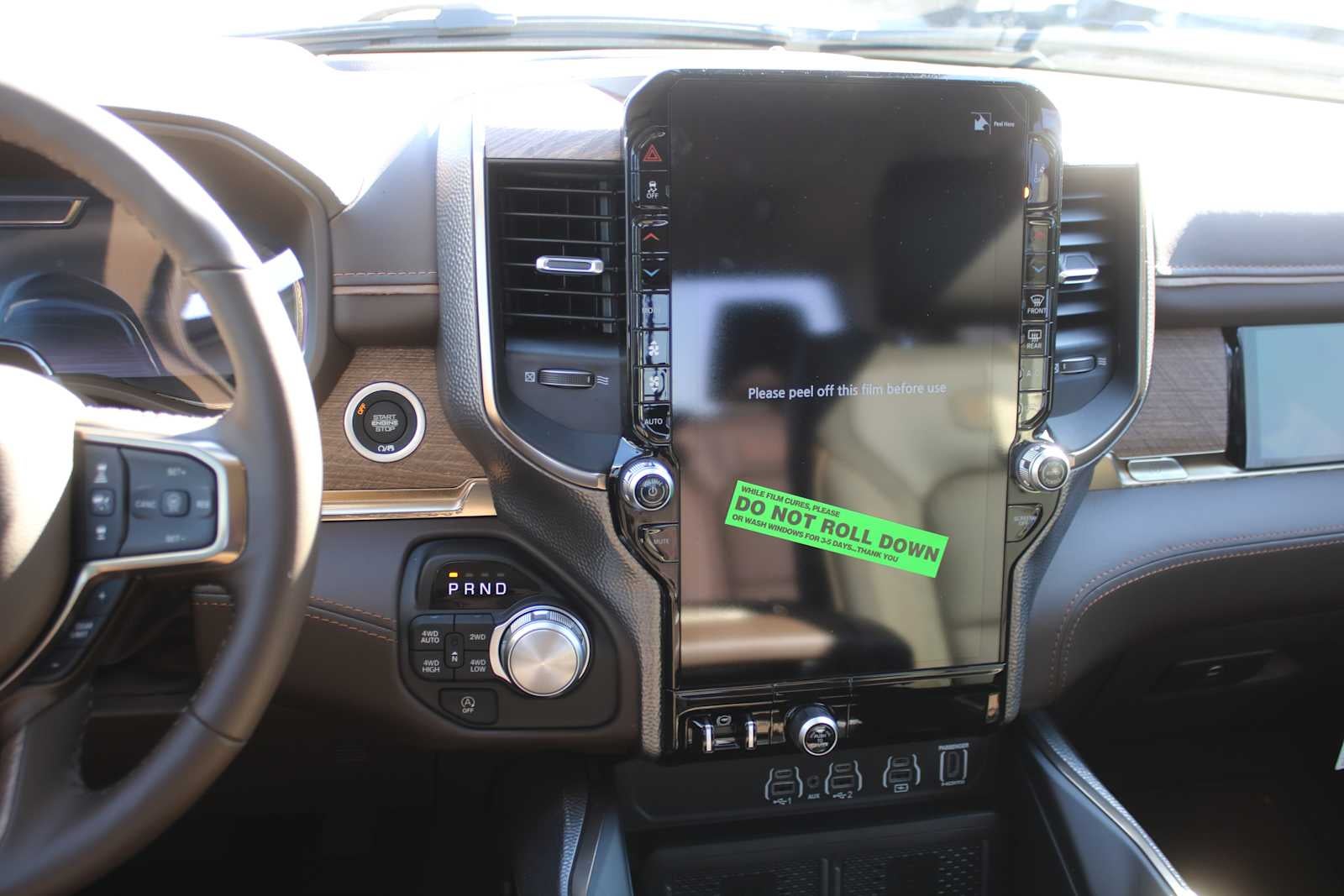 2026 RAM Ram 1500 RAM 1500 LIMITED LONGHORN CREW CAB 4X4 5'7' BOX