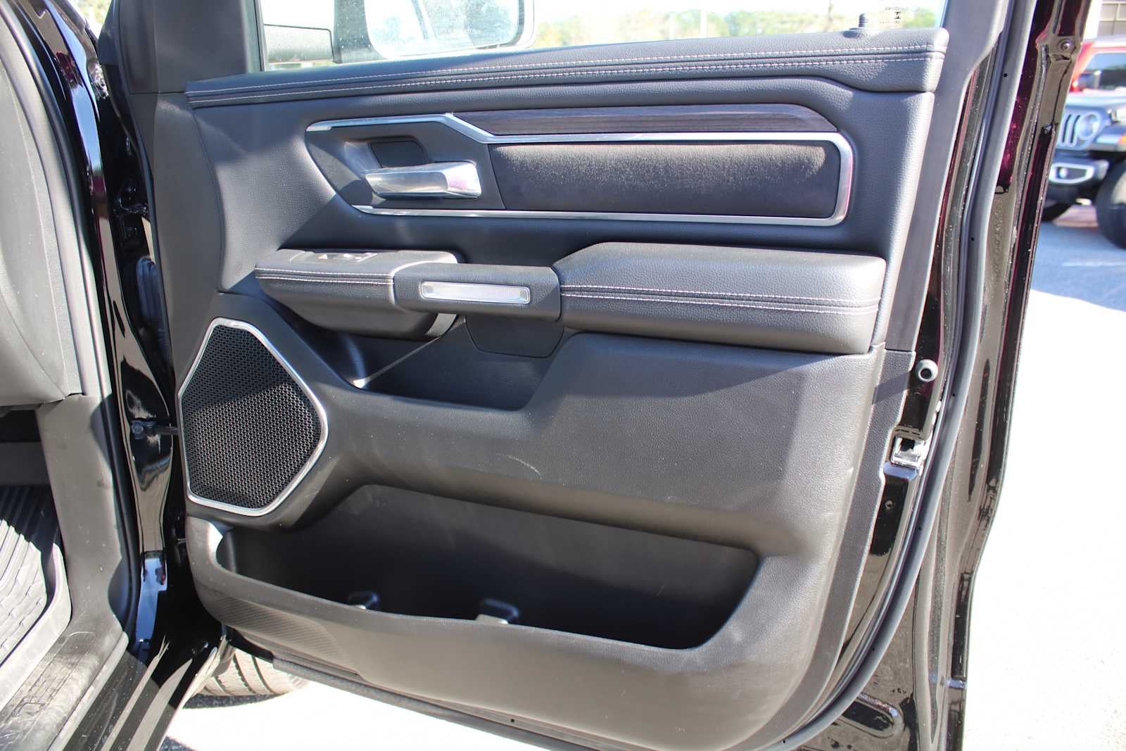 2025 RAM 1500 Laramie Crew Cab 4x4 5'7' Box