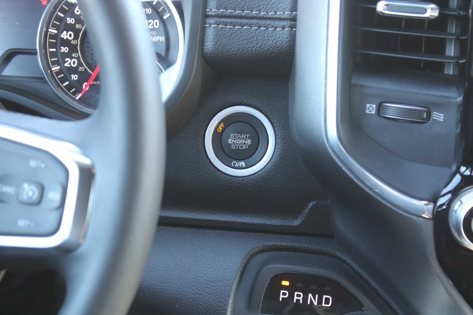 2025 RAM 1500 Laramie Crew Cab 4x4 5'7' Box