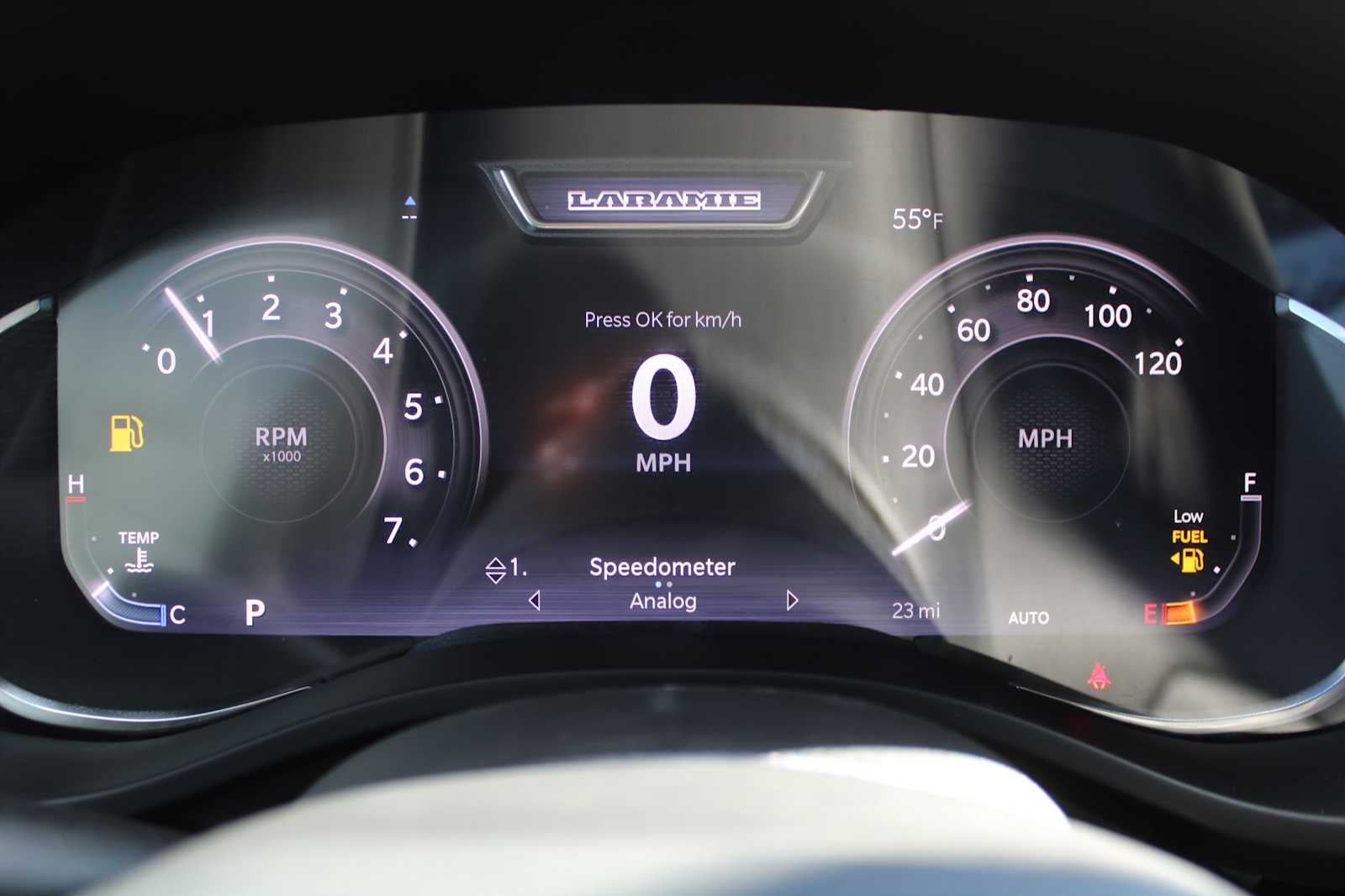 2026 RAM Ram 1500 RAM 1500 LARAMIE CREW CAB 4X4 5'7' BOX