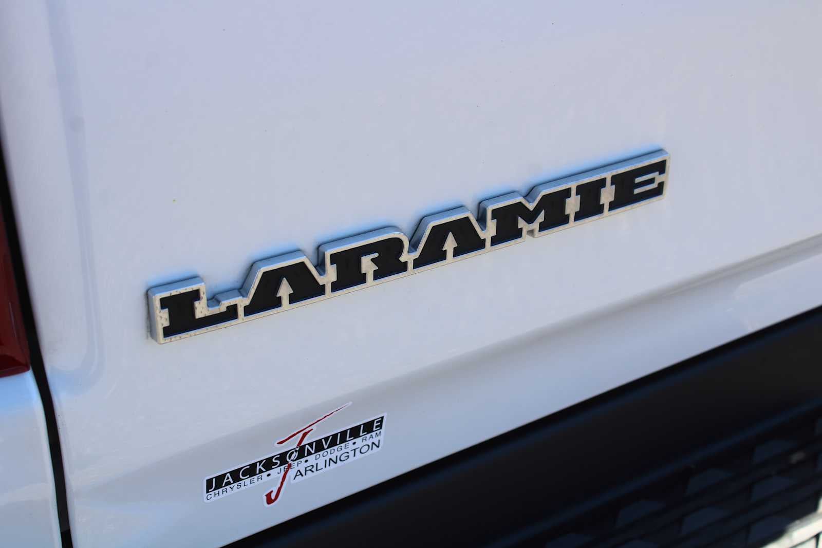 2022 RAM 1500 Laramie Crew Cab 4x4 5'7' Box