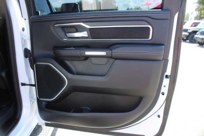 2023 RAM 1500 Laramie Crew Cab 4x4 5'7' Box