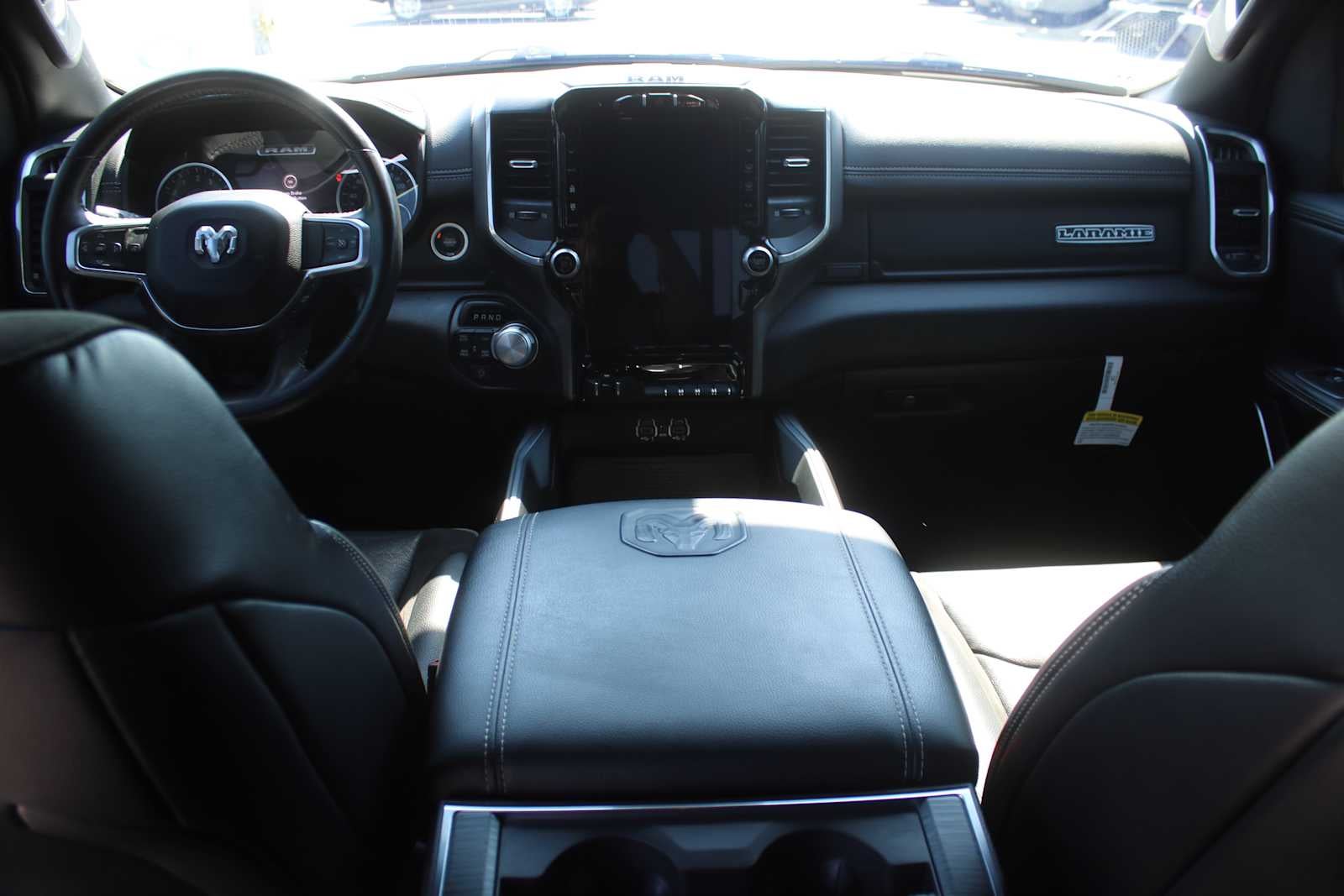 2023 RAM 1500 Laramie Crew Cab 4x4 5'7' Box