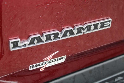 2022 RAM 1500 Laramie Crew Cab 4x4 5'7' Box