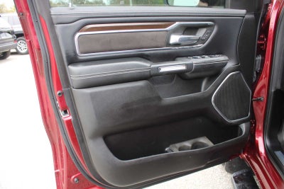 2022 RAM 1500 Laramie Crew Cab 4x4 5'7' Box