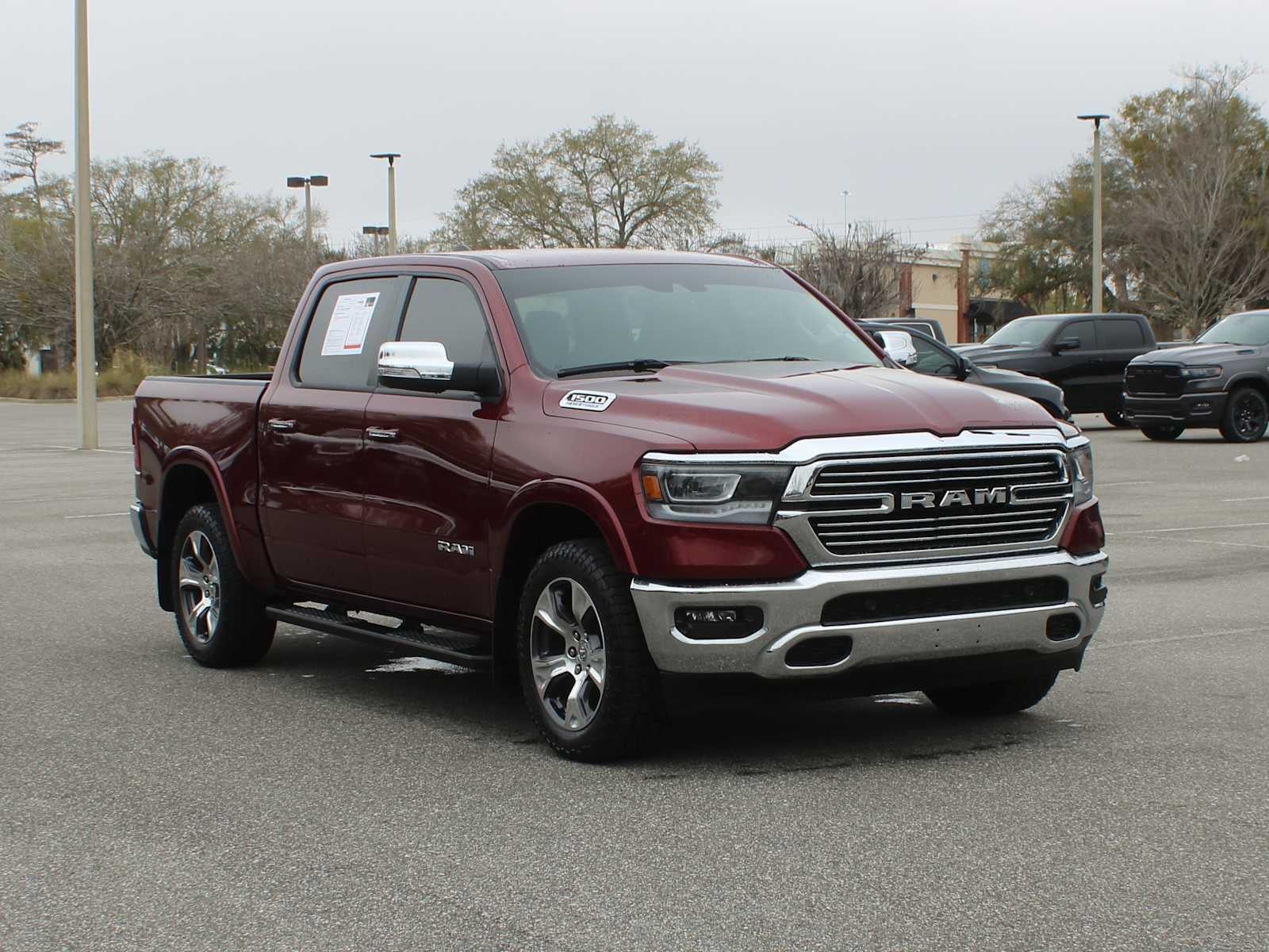 2022 RAM 1500 Laramie Crew Cab 4x4 5'7' Box