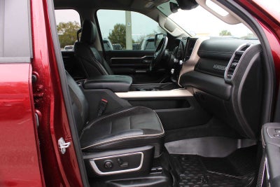 2022 RAM 1500 Laramie Crew Cab 4x4 5'7' Box