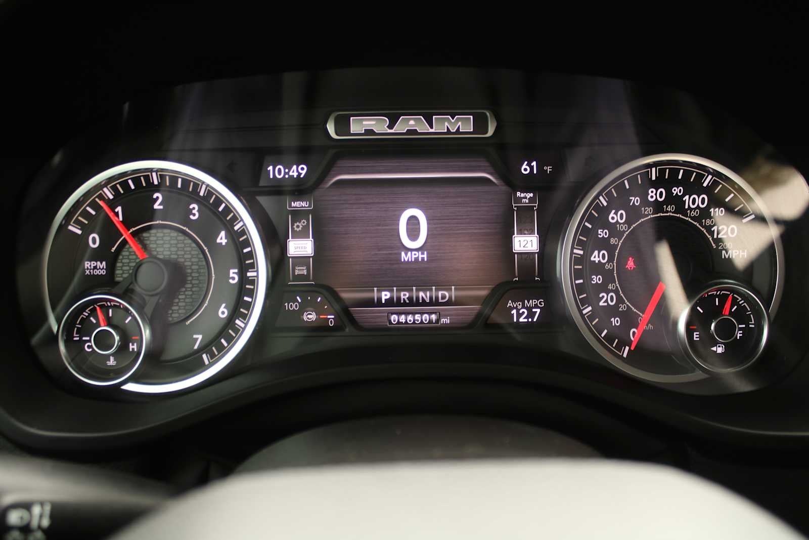 2022 RAM 1500 Laramie Crew Cab 4x4 5'7' Box