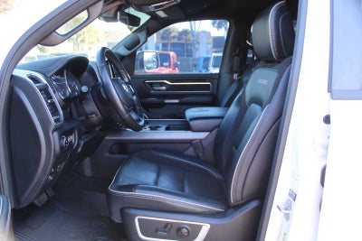 2022 RAM 1500 Laramie Crew Cab 4x4 5'7' Box