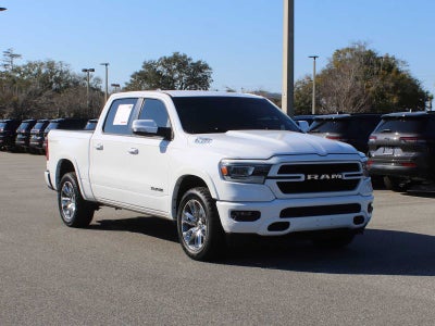 2022 RAM 1500 Laramie Crew Cab 4x4 5'7' Box