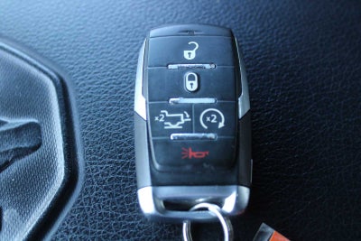 2022 RAM 1500 Laramie Crew Cab 4x4 5'7' Box