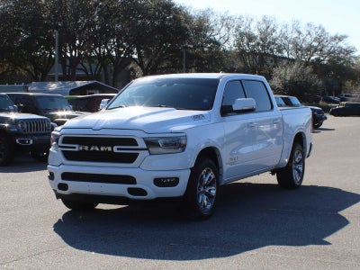 2022 RAM 1500 Laramie Crew Cab 4x4 5'7' Box