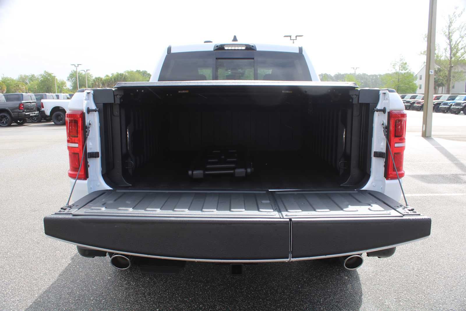 2026 RAM Ram 1500 RAM 1500 TUNGSTEN CREW CAB 4X4